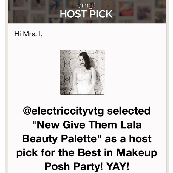 ❣️HOST PICK❣️ New Give Them Lala Beauty Palette - Picture 8 of 8